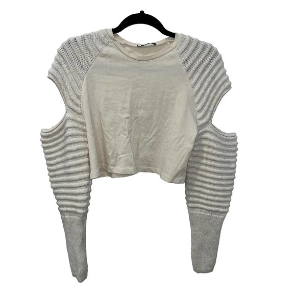 ZARA Cutout Long Sleeve Crop | Knit Sleeves | Size X-Small - Picture 1 of 3